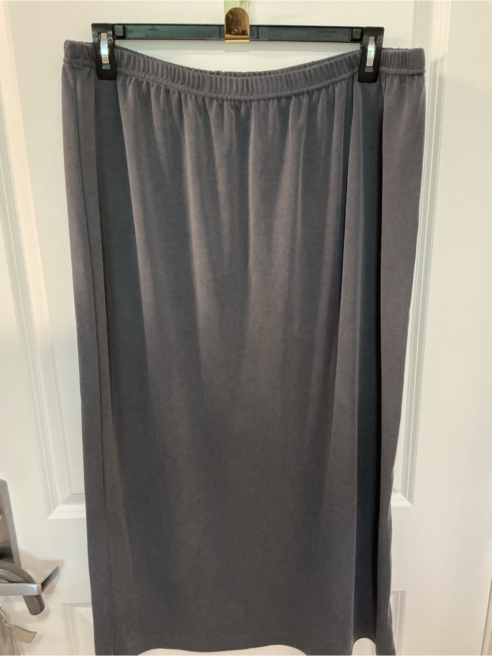 24W skirt